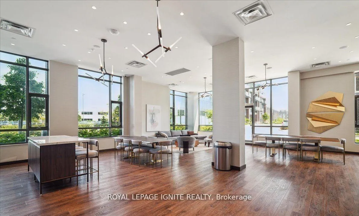 Photo 14 of Unit 307, 10 Honeycrisp Crescent, Vaughan, Vaughan Corporate Centre — HOMEH