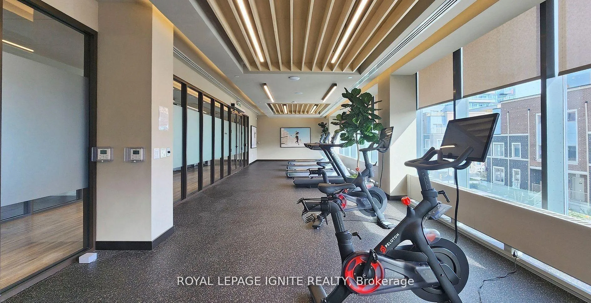 Photo 21 of Unit 307, 10 Honeycrisp Crescent, Vaughan, Vaughan Corporate Centre — HOMEH