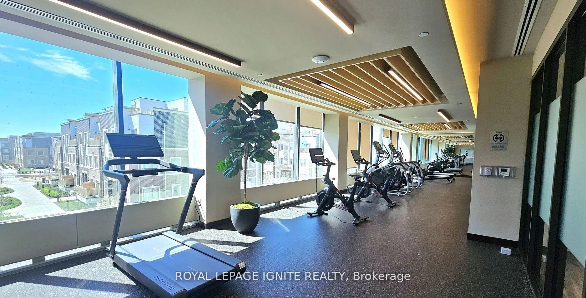 Photo 22 of Unit 307, 10 Honeycrisp Crescent, Vaughan, Vaughan Corporate Centre — HOMEH