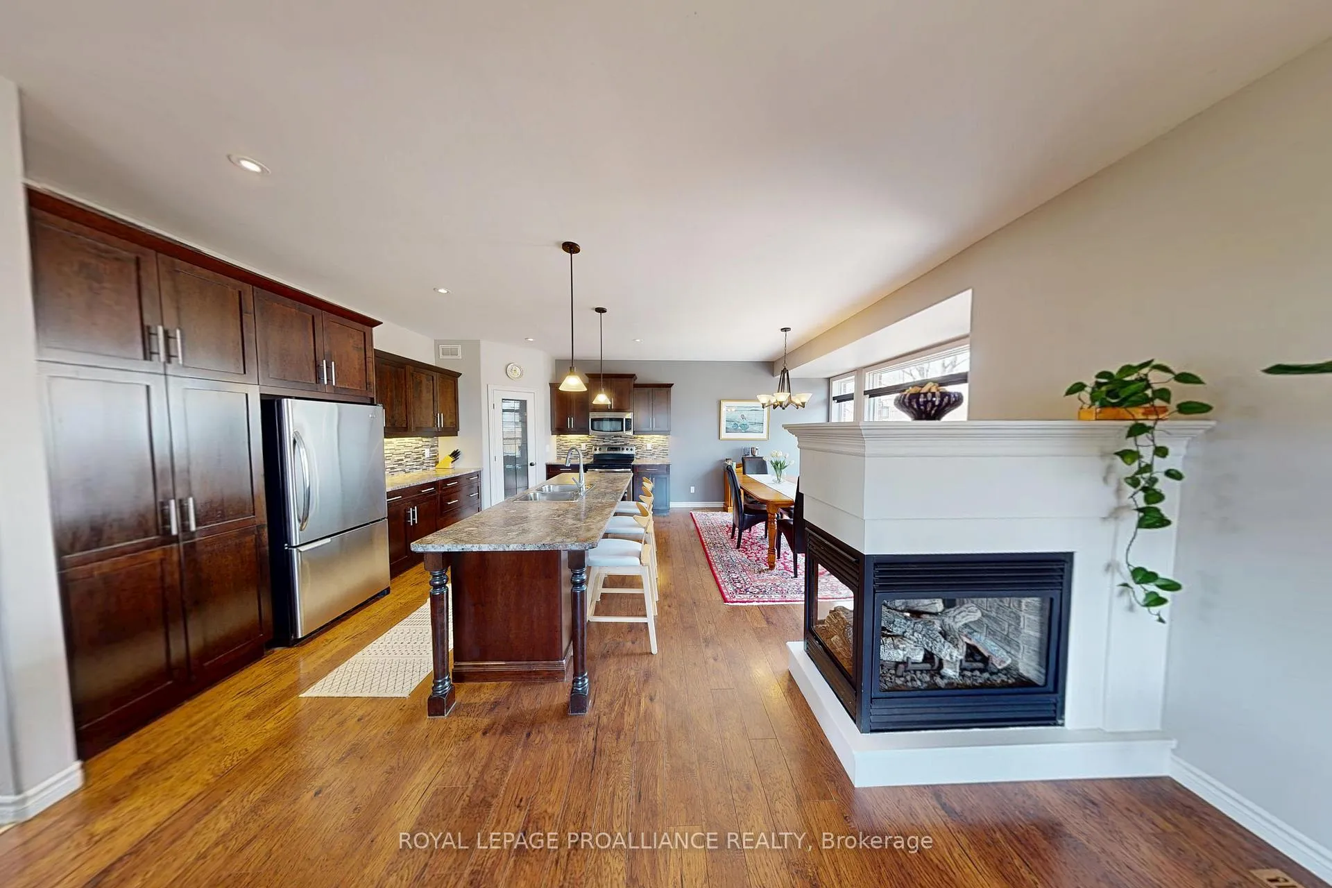 Photo 9 of 2 Meagher Place, Belleville, Belleville Ward — HOMEH