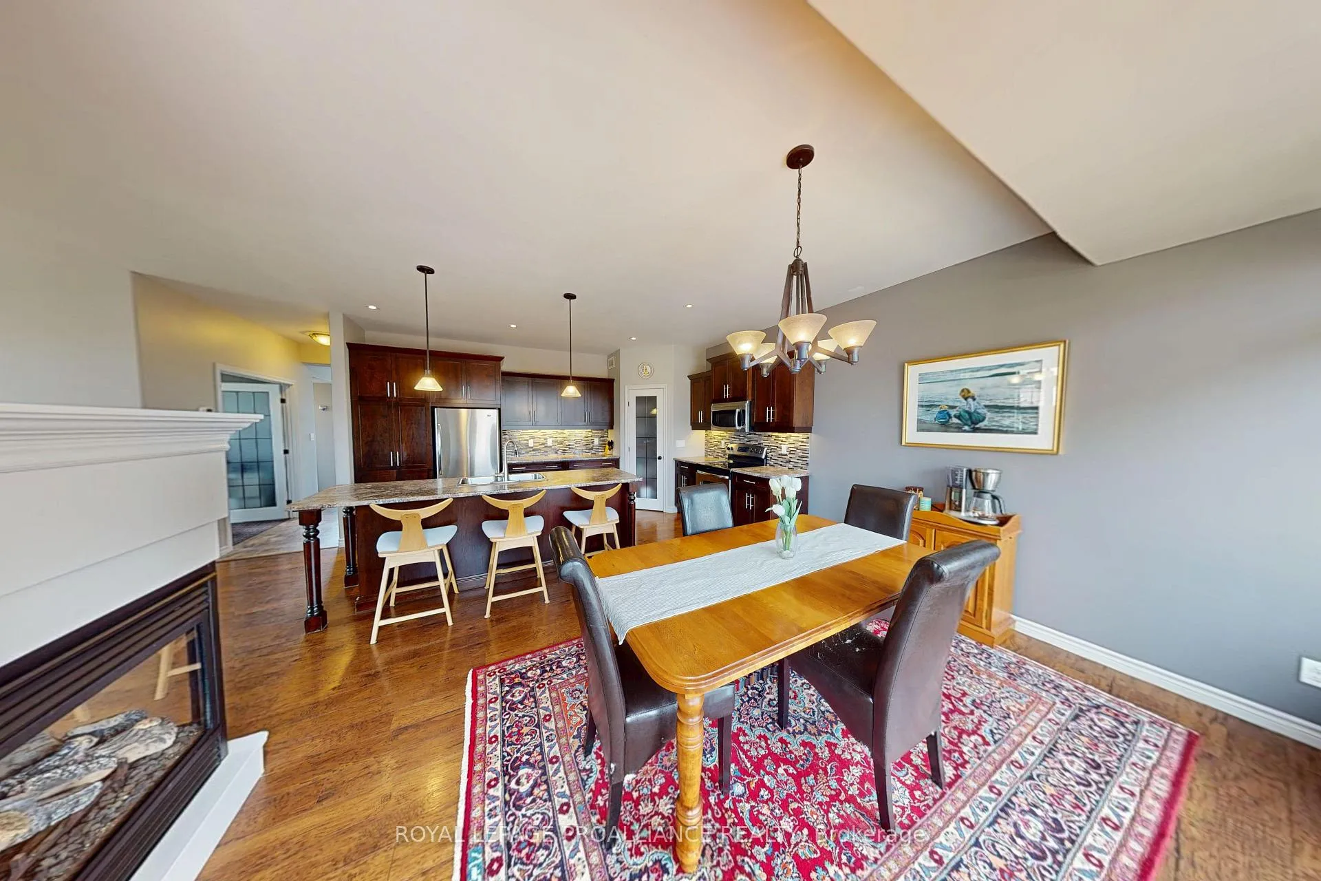Photo 13 of 2 Meagher Place, Belleville, Belleville Ward — HOMEH
