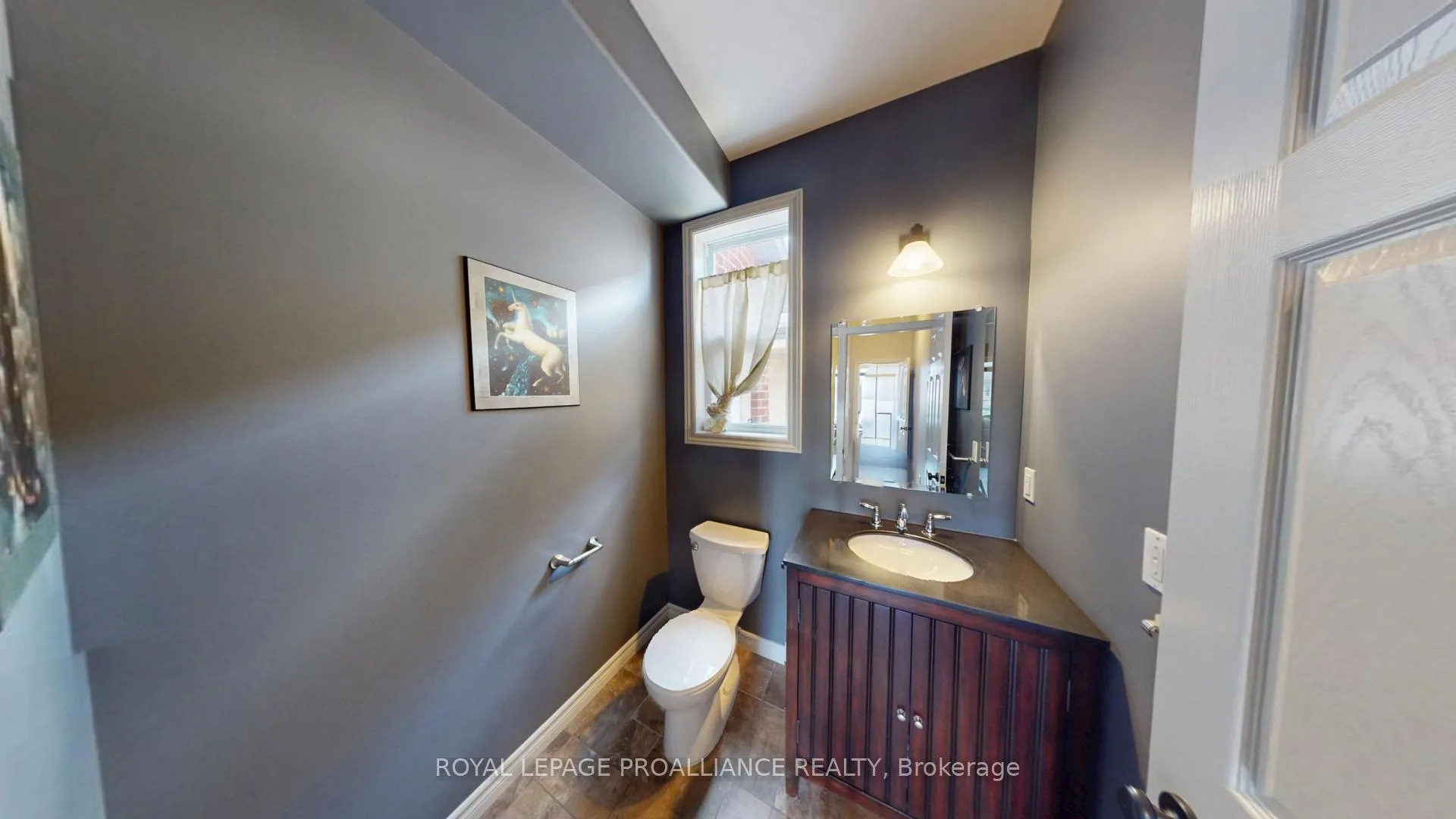 Photo 16 of 2 Meagher Place, Belleville, Belleville Ward — HOMEH