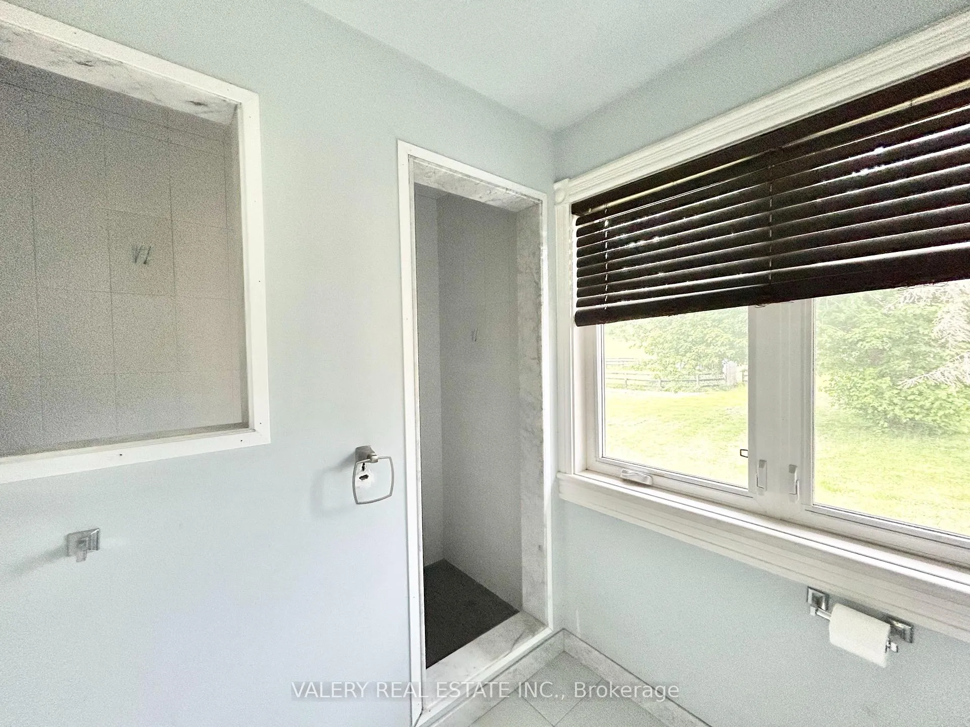 Photo 7 of 1156 Concession Road, Adjala-Tosorontio, Rural Adjala-Tosorontio — HOMEH
