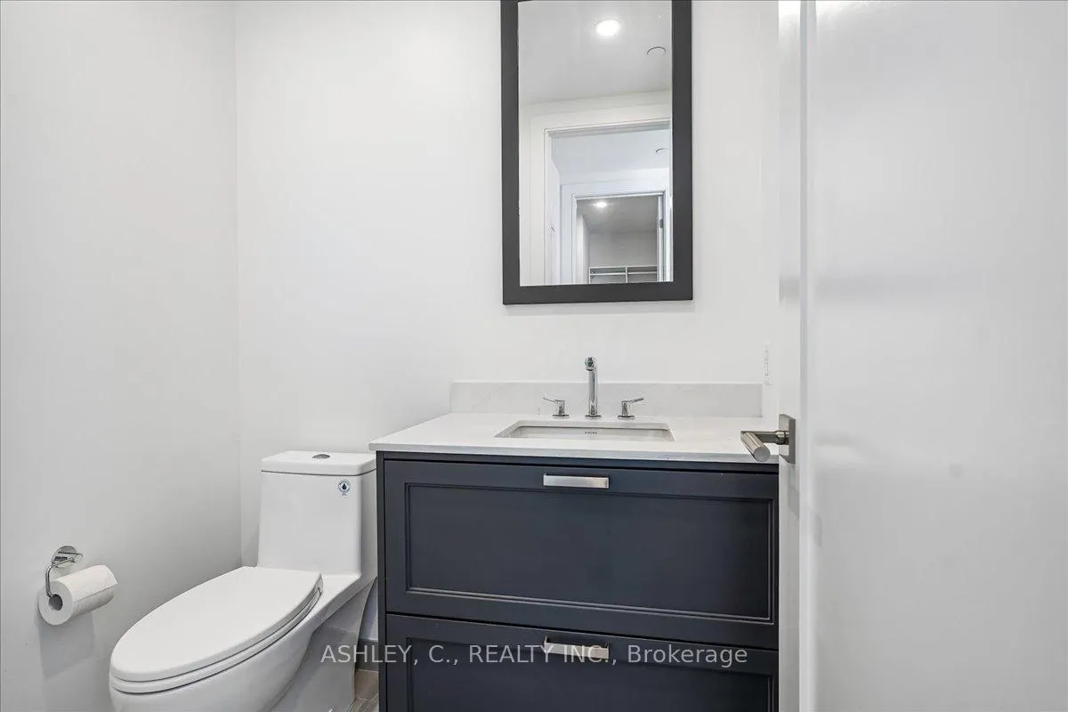 Photo 17 of Unit 823, 259 The Kingsway, Etobicoke, Edenbridge-Humber Valley — HOMEH