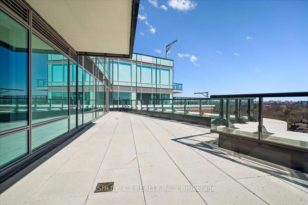 Photo 23 of Unit 823, 259 The Kingsway, Etobicoke, Edenbridge-Humber Valley — HOMEH