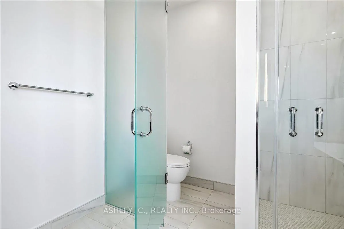 Photo 31 of Unit 823, 259 The Kingsway, Etobicoke, Edenbridge-Humber Valley — HOMEH