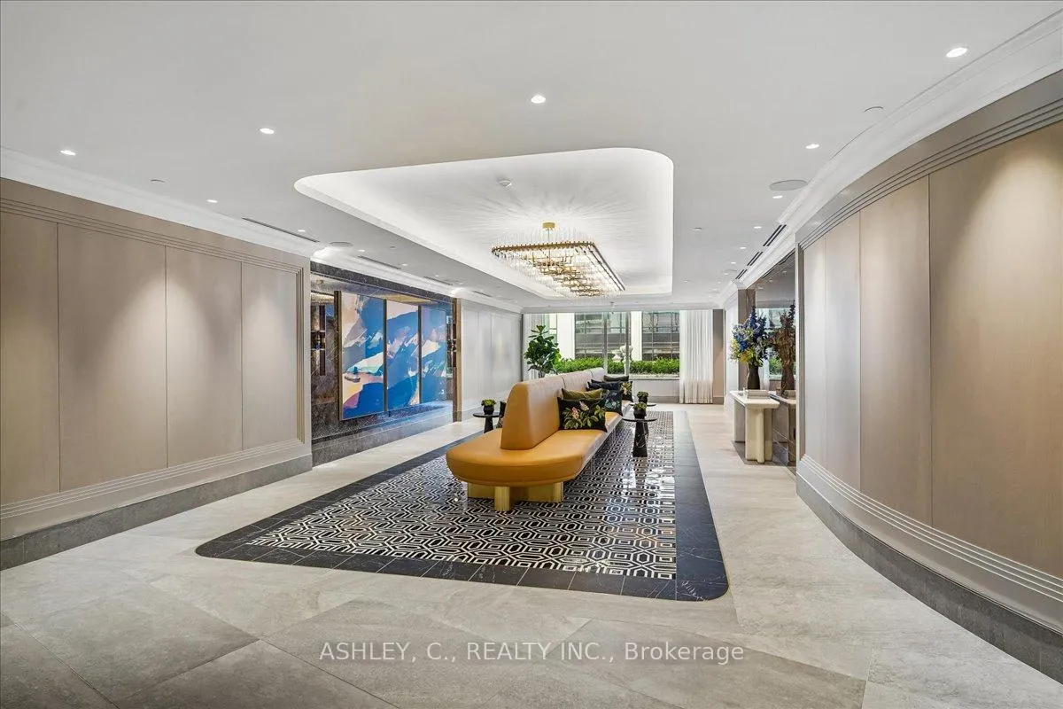 Photo 35 of Unit 823, 259 The Kingsway, Etobicoke, Edenbridge-Humber Valley — HOMEH