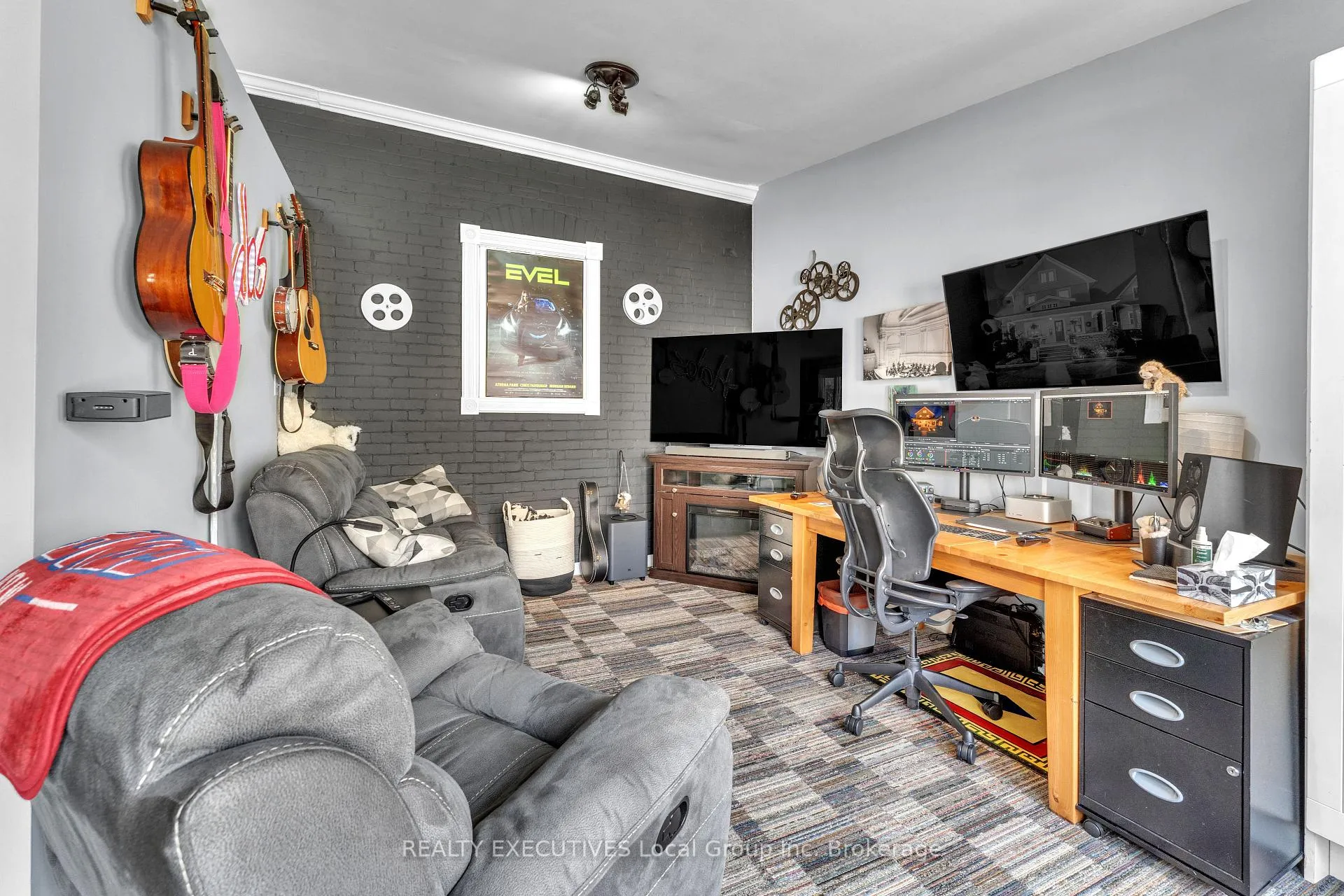 Photo 15 of 150 First Avenue E, North Bay, Central — HOMEH