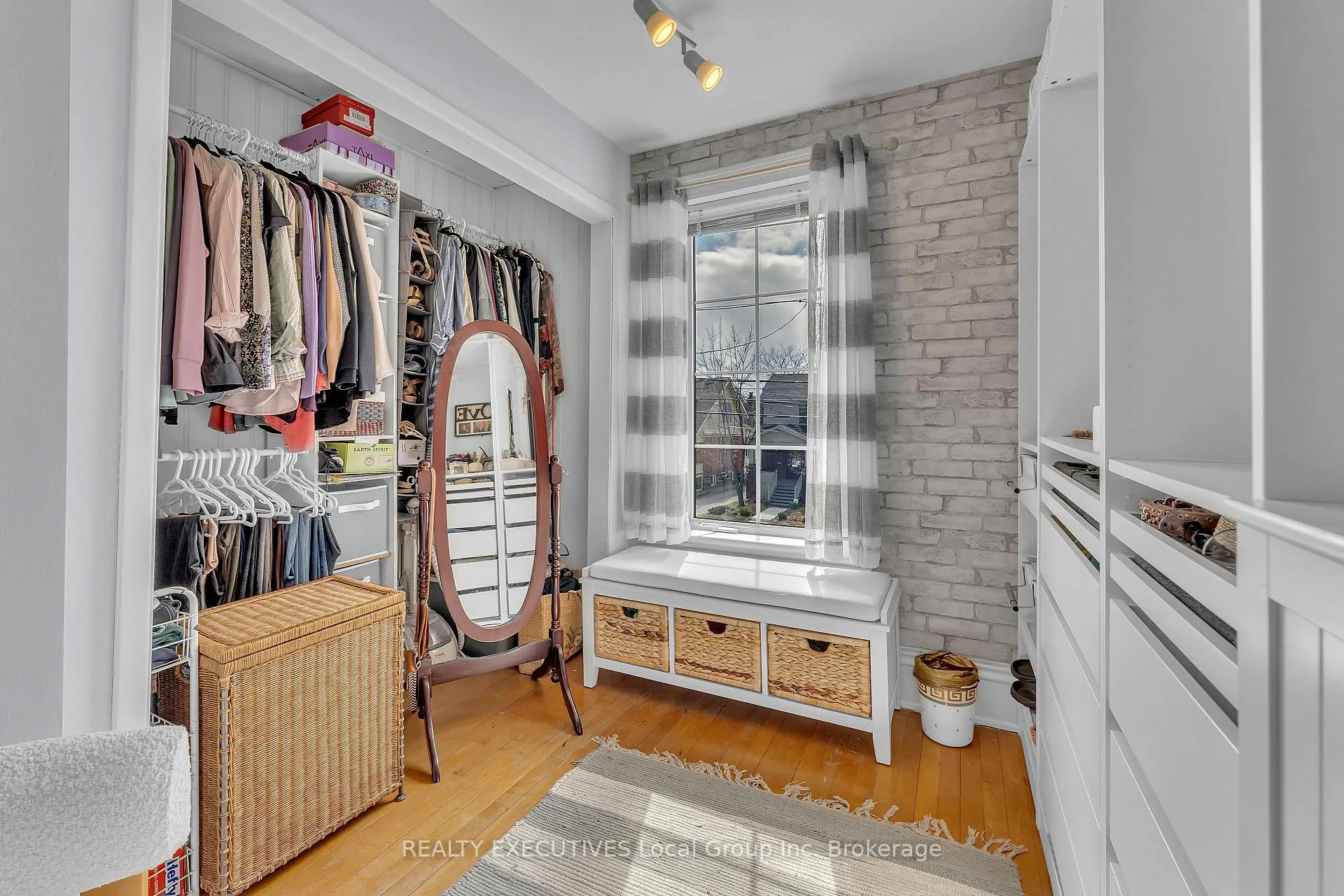 Photo 21 of 150 First Avenue E, North Bay, Central — HOMEH