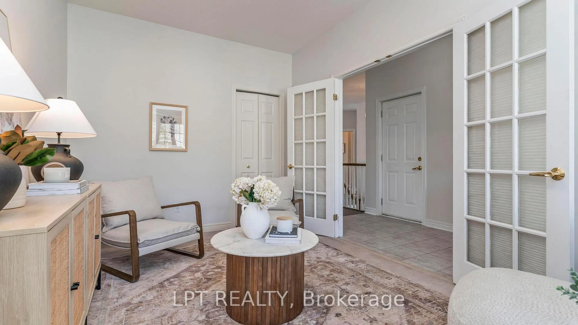 Photo 5 of Unit 8, 21 St Johns Drive, Middlesex Centre, Arva — HOMEH