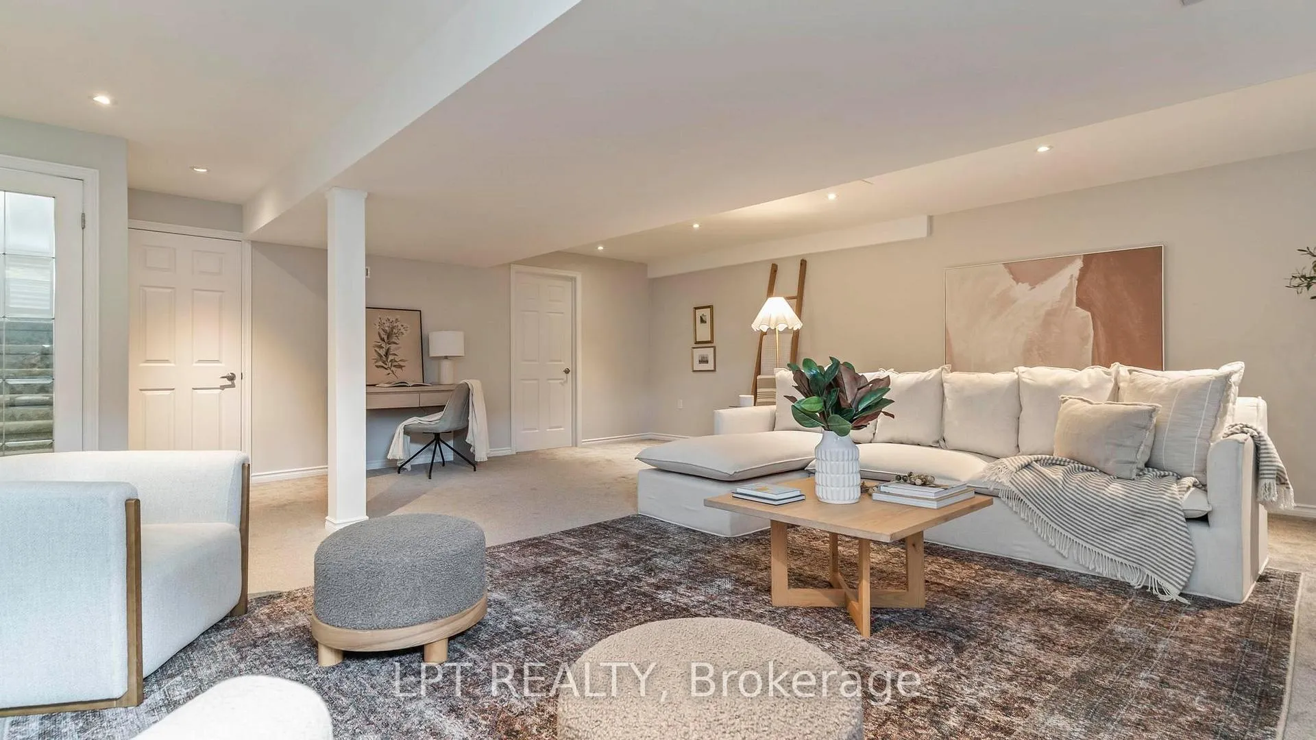 Photo 24 of Unit 8, 21 St Johns Drive, Middlesex Centre, Arva — HOMEH
