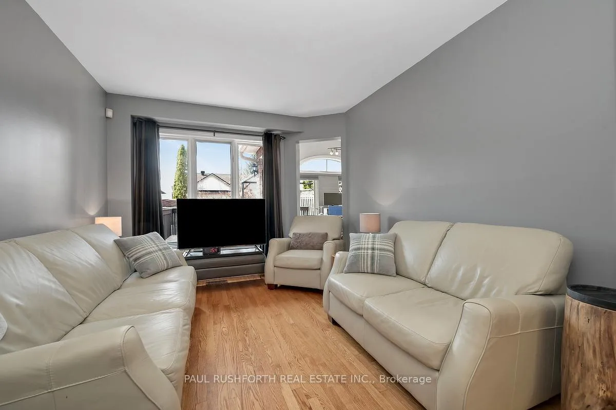 Photo 7 of 4316 Owl Valley Drive, Ottawa, Riverside South/Gloucester Glen — HOMEH