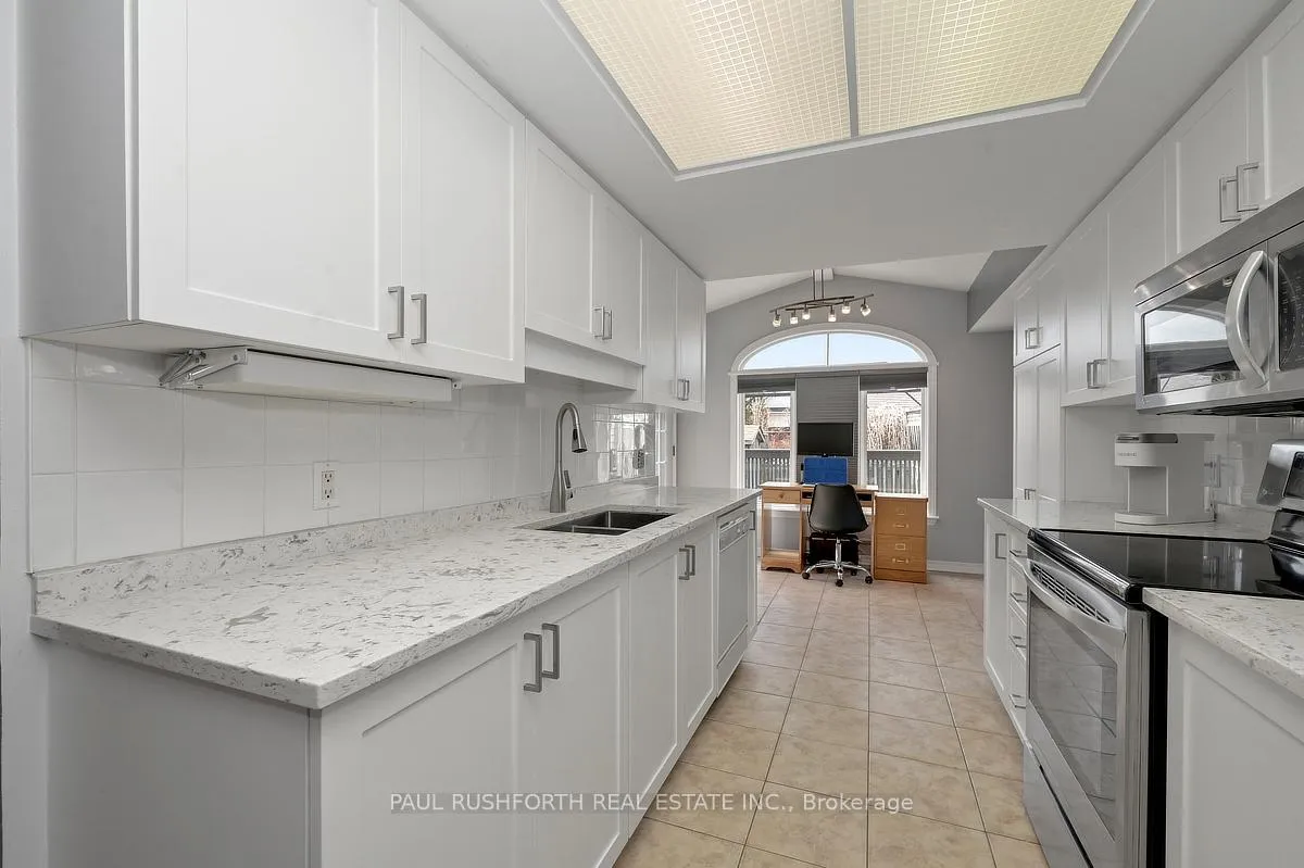 Photo 11 of 4316 Owl Valley Drive, Ottawa, Riverside South/Gloucester Glen — HOMEH
