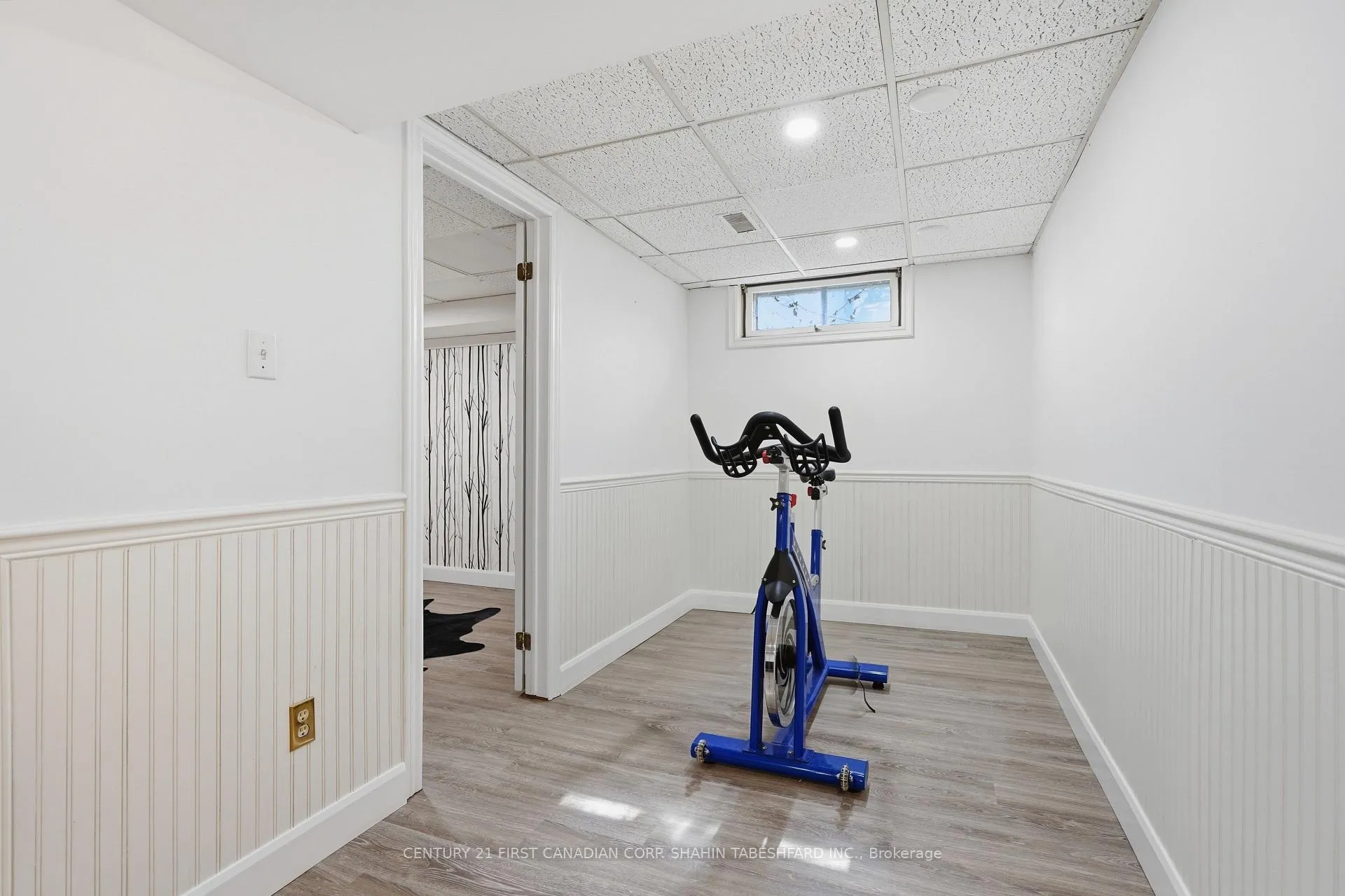 Photo 20 of 45 Cottonwood Crescent, London, North F — HOMEH