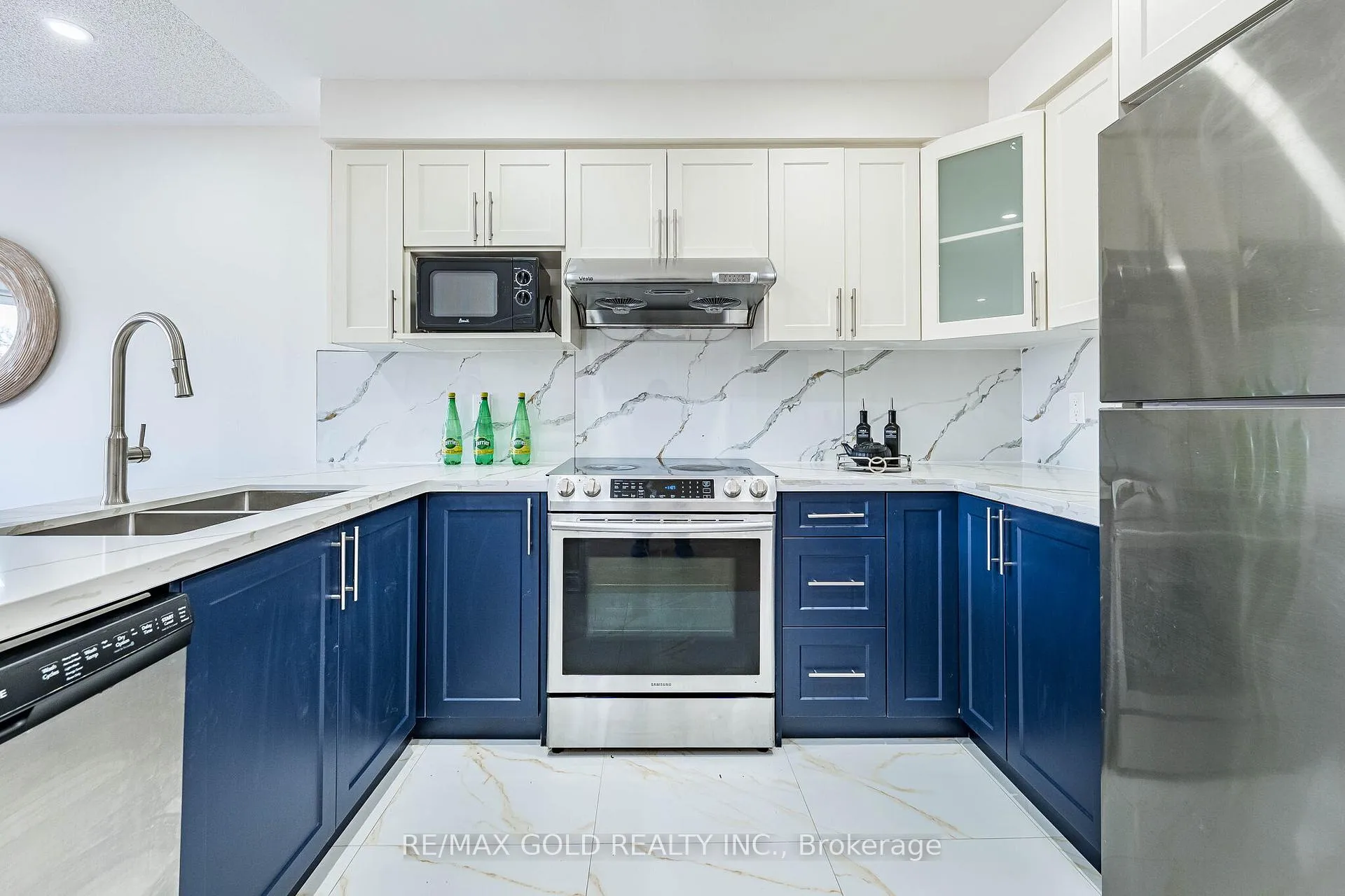 Photo 19 of 110 Sandyshores Drive, Brampton, Sandringham-Wellington — HOMEH