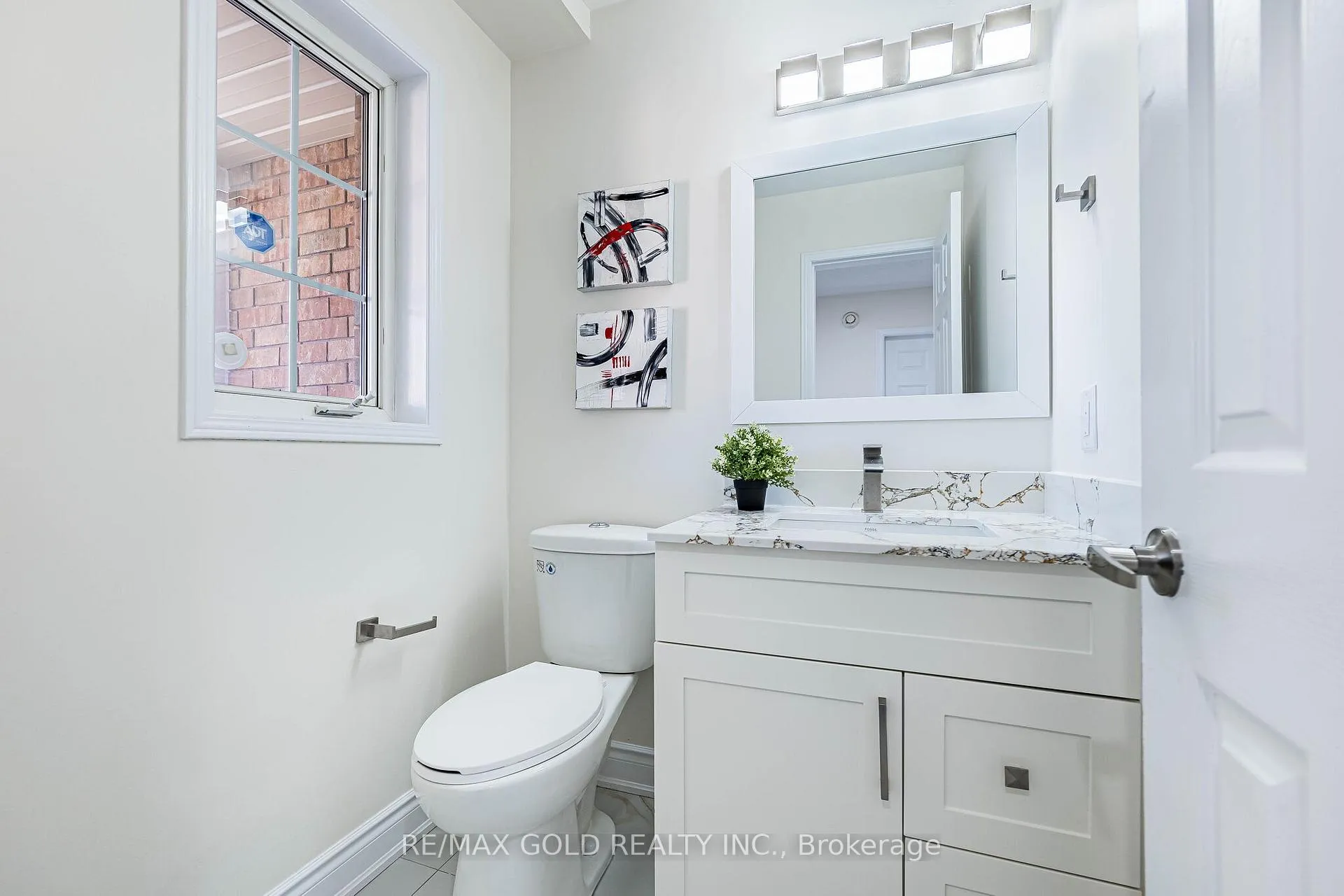 Photo 21 of 110 Sandyshores Drive, Brampton, Sandringham-Wellington — HOMEH