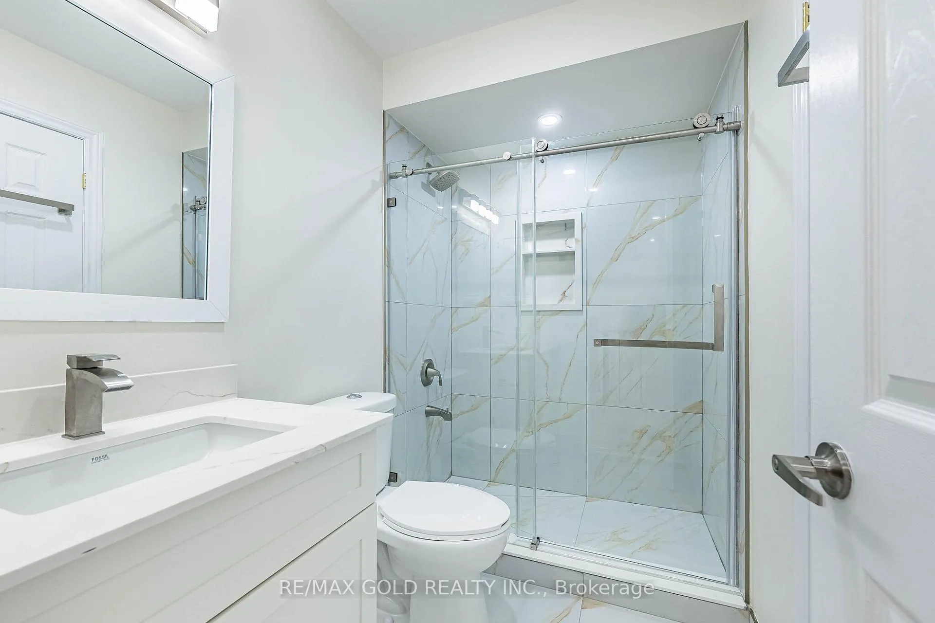 Photo 26 of 110 Sandyshores Drive, Brampton, Sandringham-Wellington — HOMEH