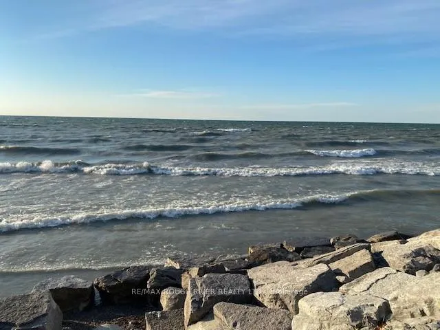 Photo 10 of 204 Suzanne Mess Boulevard, Cobourg — HOMEH