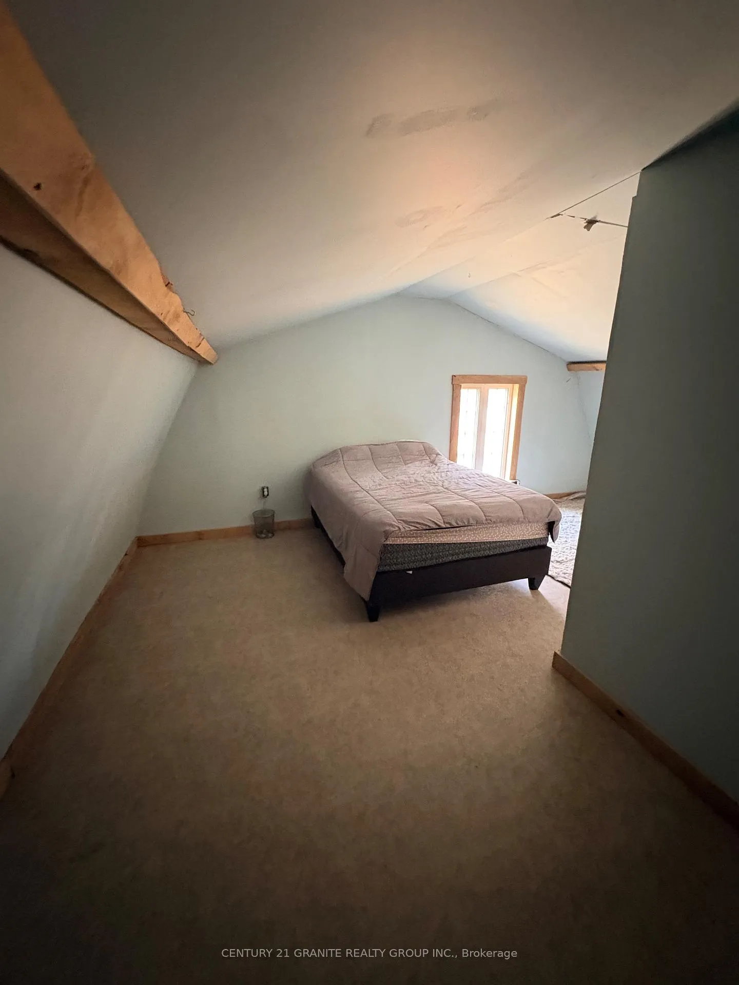 Photo 13 of 1079 North Mackenzie Lake Road, South Algonquin — HOMEH
