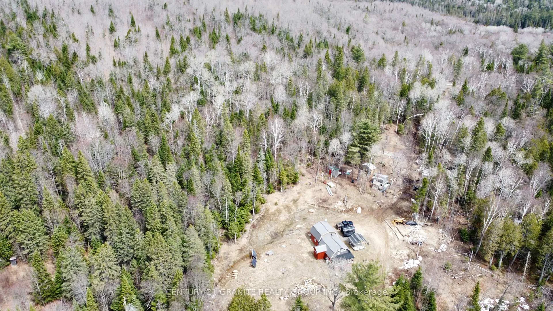 Photo 25 of 1079 North Mackenzie Lake Road, South Algonquin — HOMEH