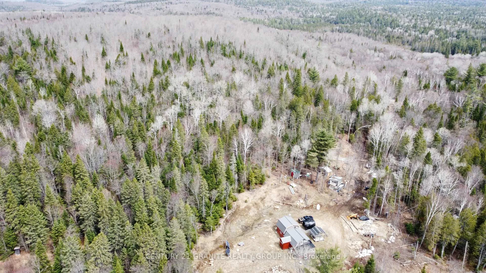 Photo 26 of 1079 North Mackenzie Lake Road, South Algonquin — HOMEH