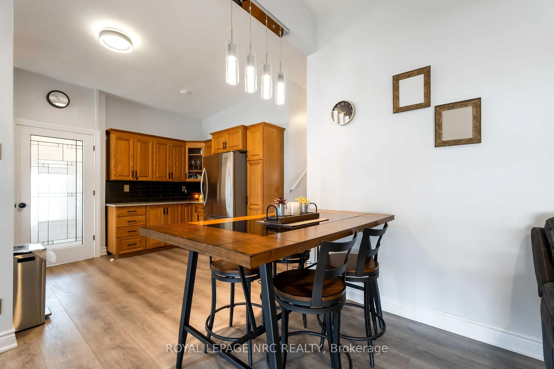 Photo 8 of 4542 Nancy Drive, Niagara Falls, Morrison — HOMEH