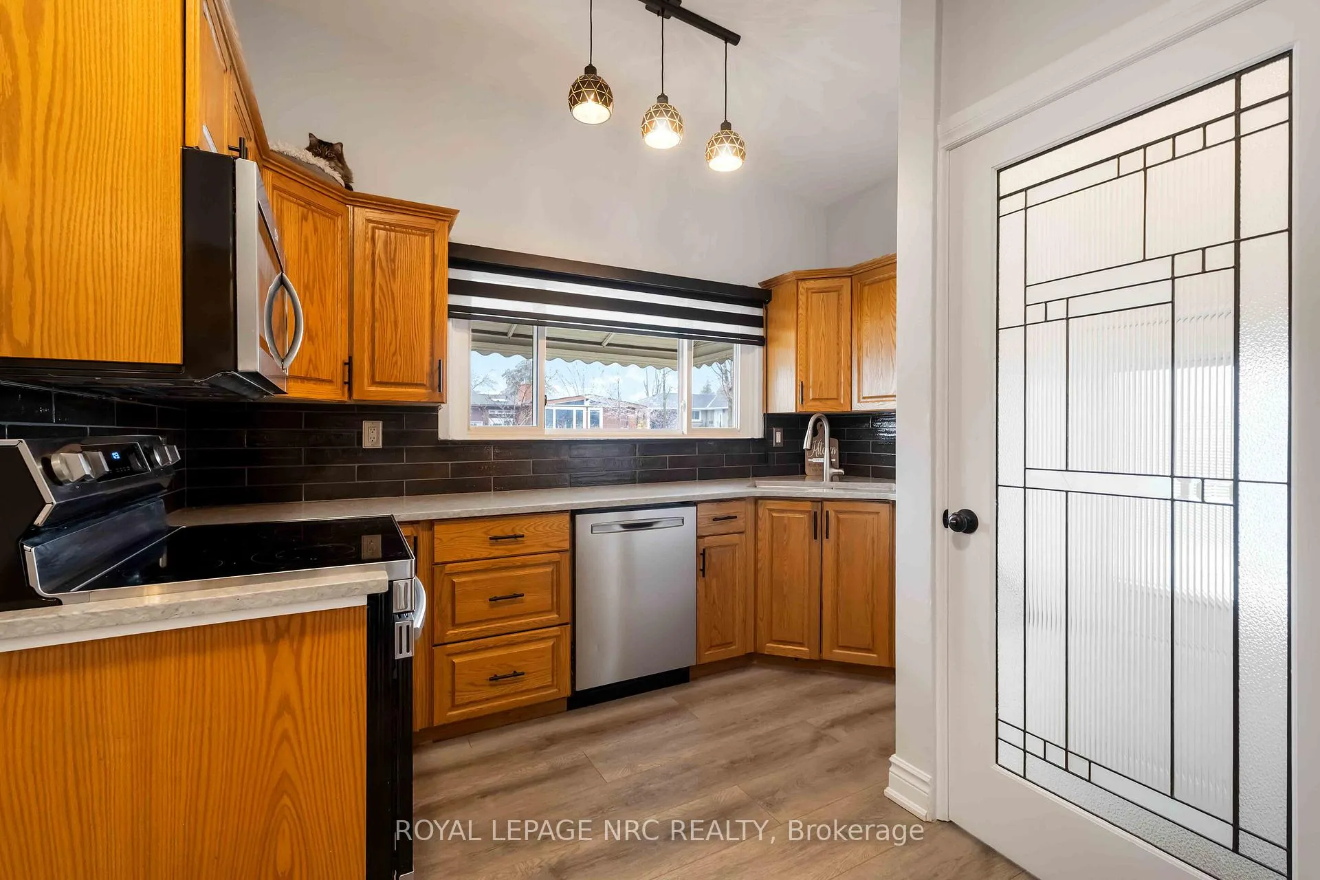 Photo 11 of 4542 Nancy Drive, Niagara Falls, Morrison — HOMEH