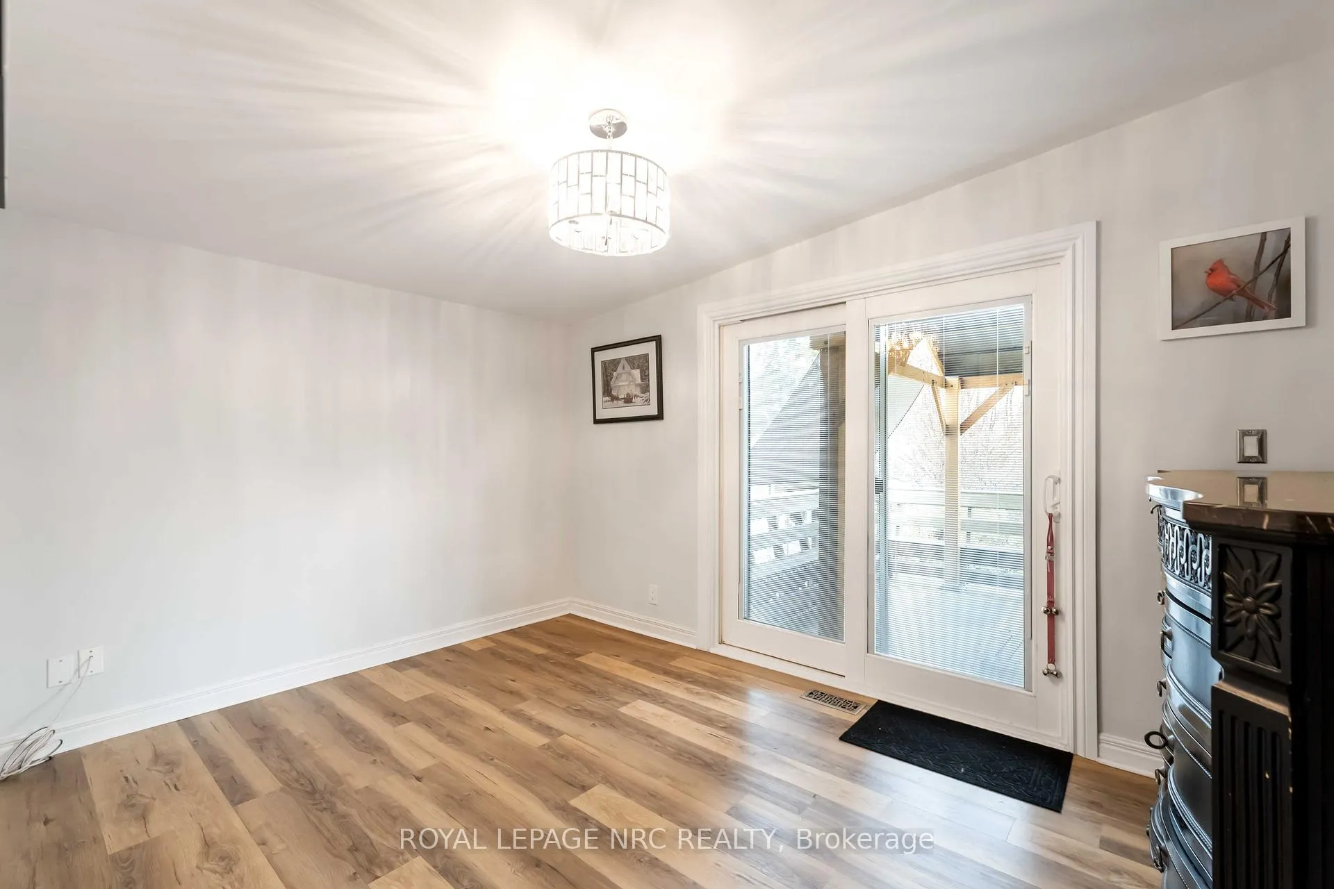 Photo 16 of 4542 Nancy Drive, Niagara Falls, Morrison — HOMEH