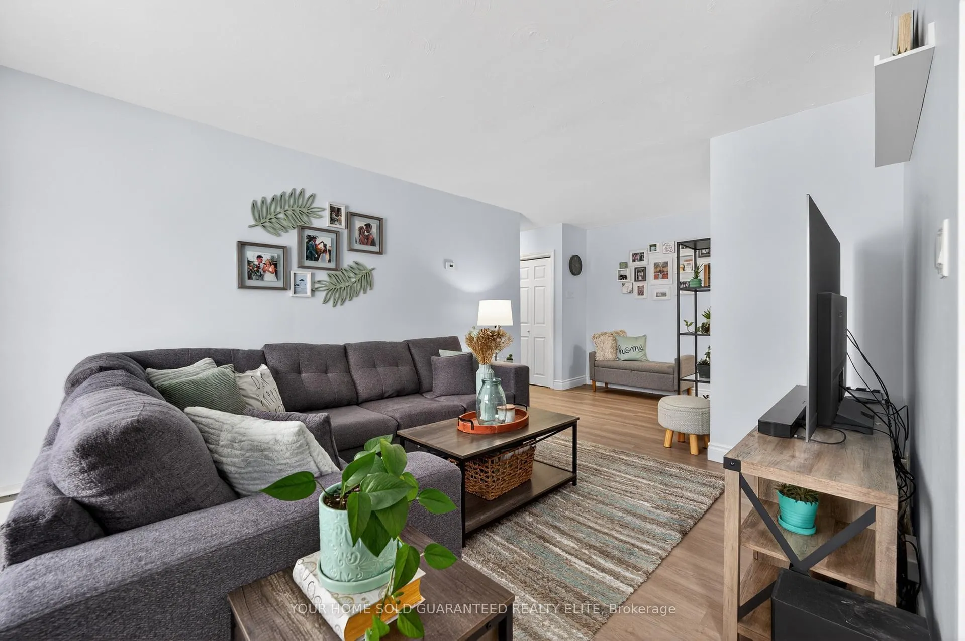 Photo 7 of Unit 10, 456 Carlton Street, St. Catharines, Facer — HOMEH
