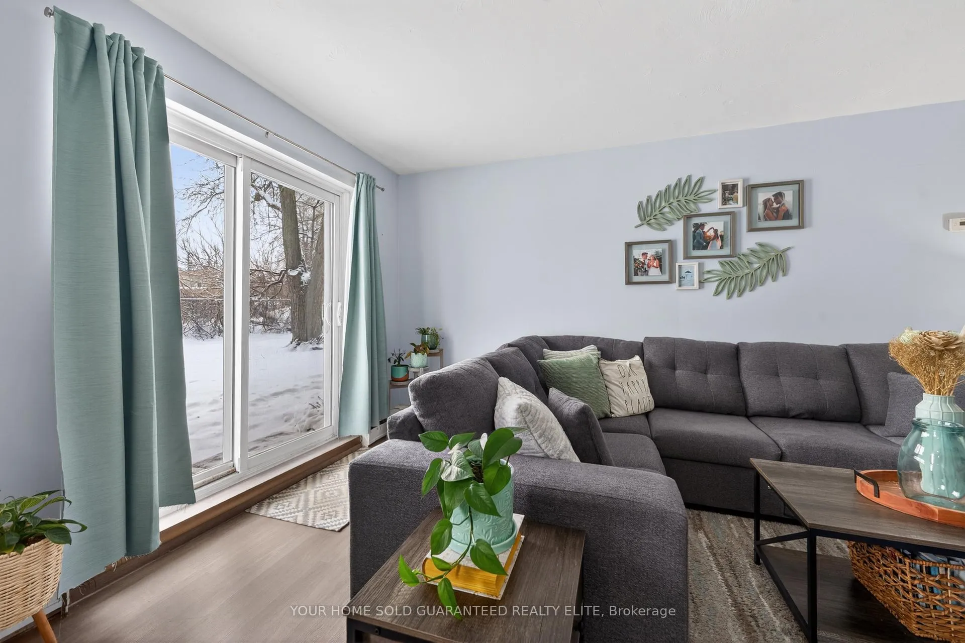 Photo 8 of Unit 10, 456 Carlton Street, St. Catharines, Facer — HOMEH