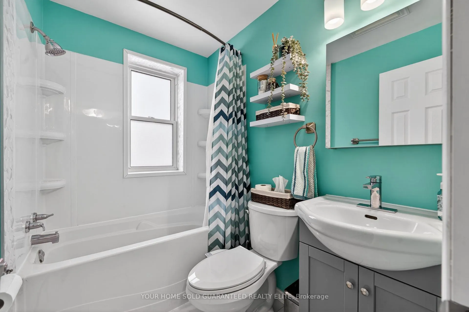 Photo 17 of Unit 10, 456 Carlton Street, St. Catharines, Facer — HOMEH