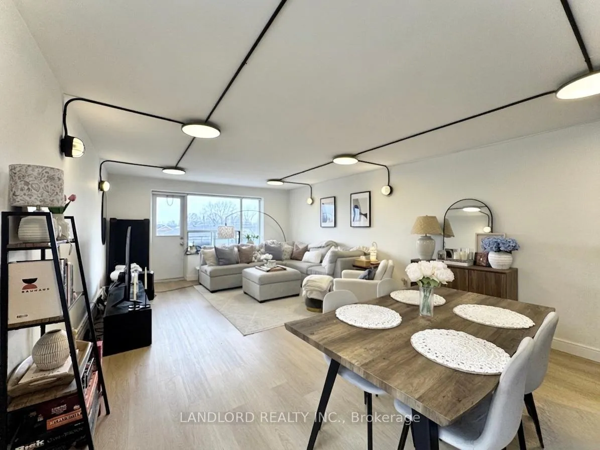 Photo 4 of Unit 102, 420 Eglinton Avenue E, Toronto, Mount Pleasant East — HOMEH