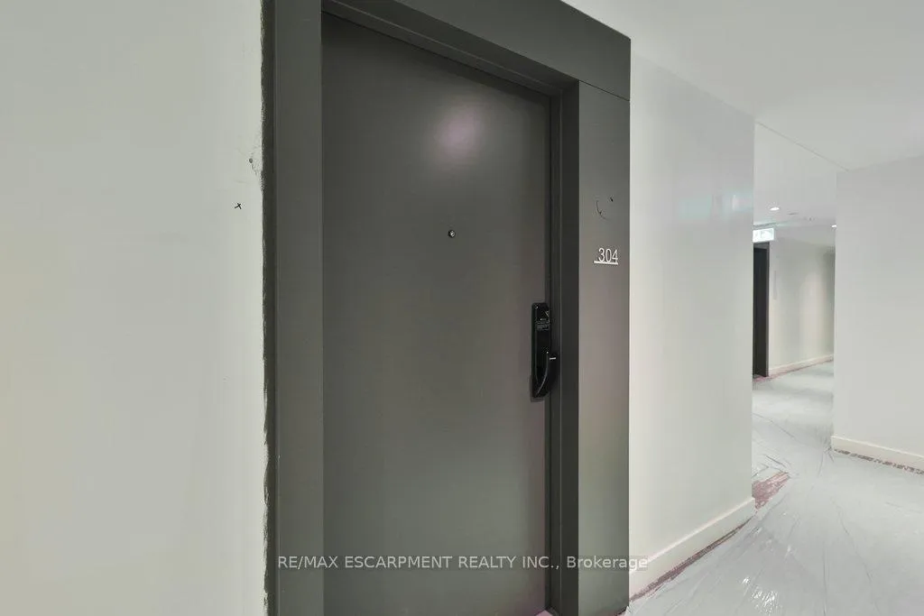 Photo 2 of Unit 304, 2075 Lakeshore Road, Burlington, Brant — HOMEH
