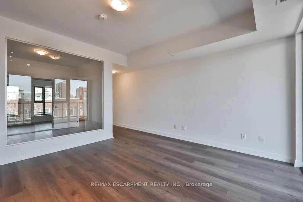 Photo 12 of Unit 304, 2075 Lakeshore Road, Burlington, Brant — HOMEH