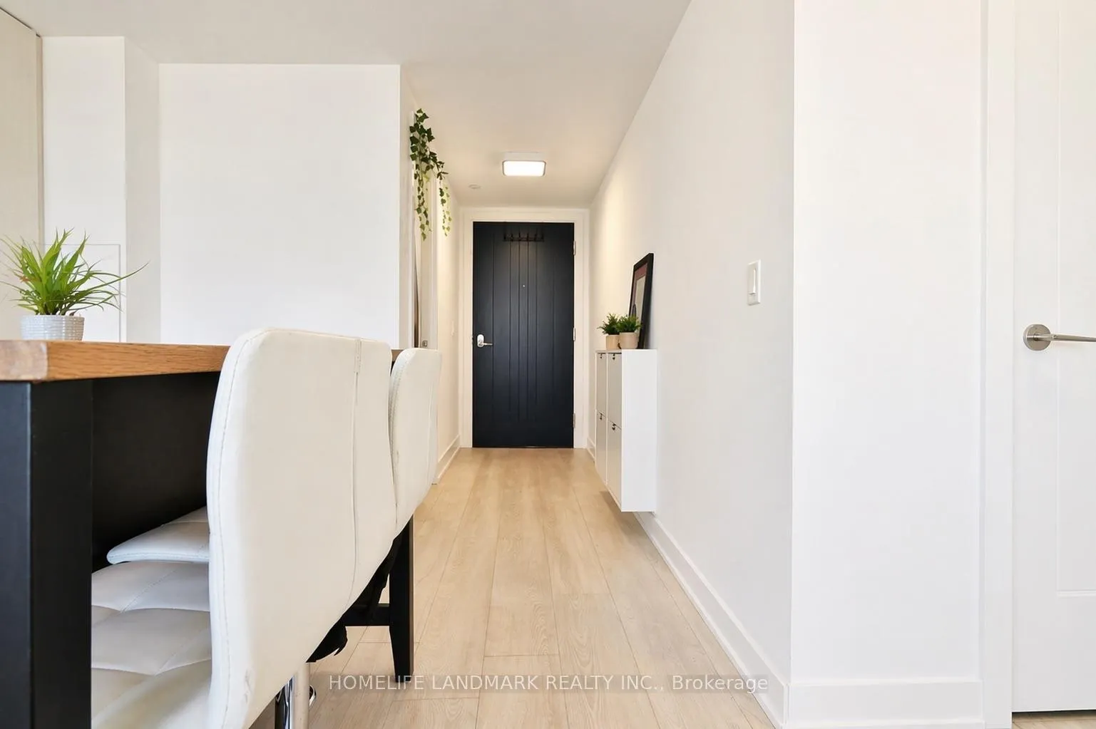 Photo 5 of Unit 2103, 2545 Simcoe Street N, Oshawa, Windfields — HOMEH