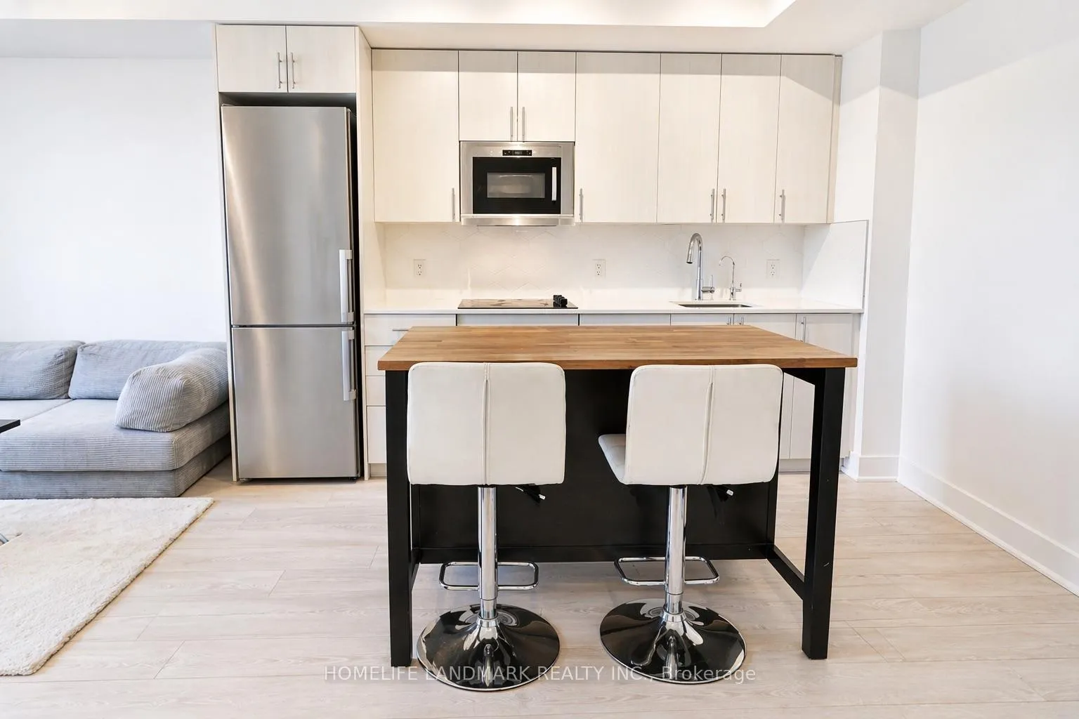 Photo 7 of Unit 2103, 2545 Simcoe Street N, Oshawa, Windfields — HOMEH