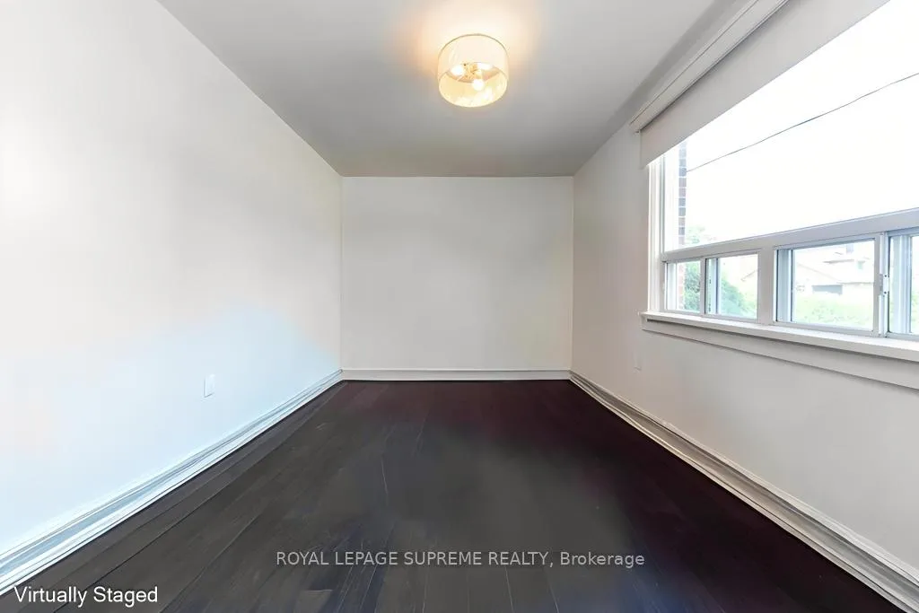 Photo 9 of 109 Regina Avenue, Toronto, Englemount-Lawrence — HOMEH