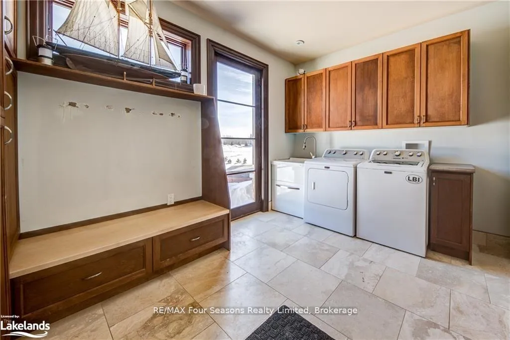 Photo 18 of 12 Windrose Valley Boulevard, Clearview, Rural Clearview — HOMEH