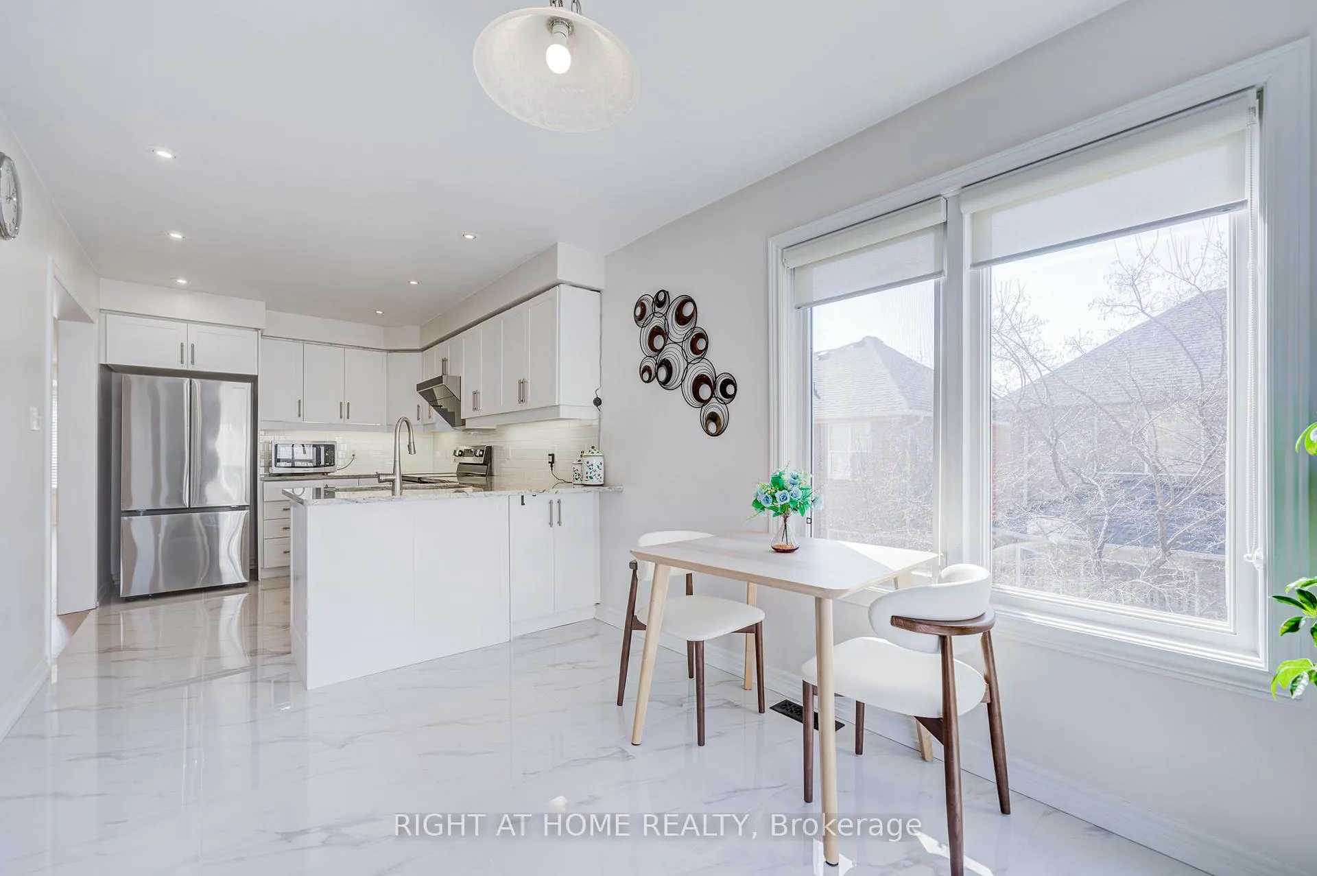 Photo 22 of 3064 Highbourne Crescent, Oakville, Bronte Creek — HOMEH