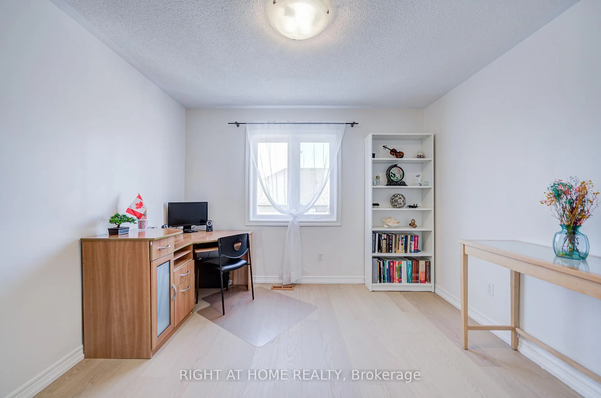 Photo 34 of 3064 Highbourne Crescent, Oakville, Bronte Creek — HOMEH