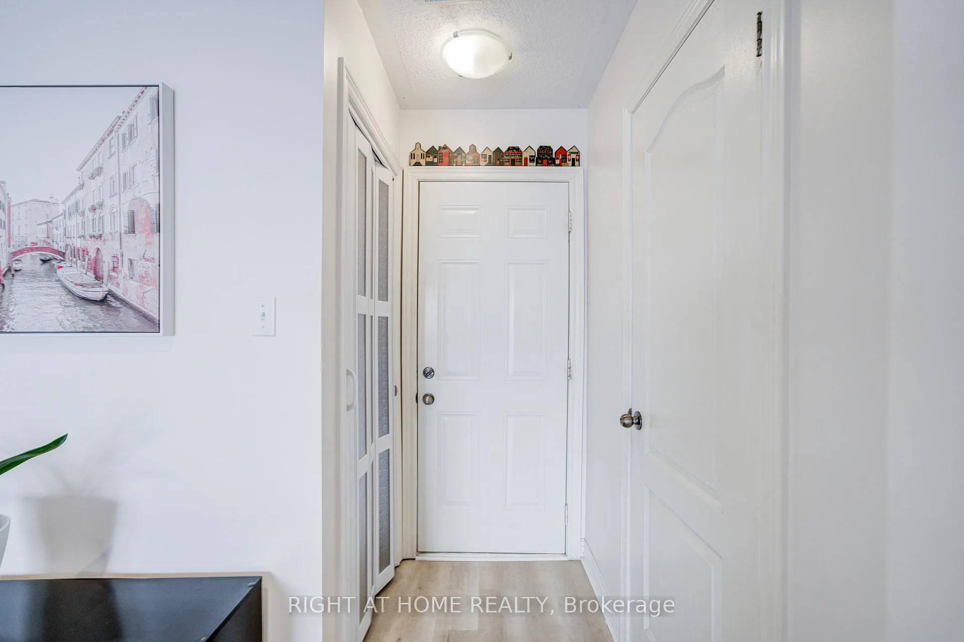 Photo 39 of 3064 Highbourne Crescent, Oakville, Bronte Creek — HOMEH