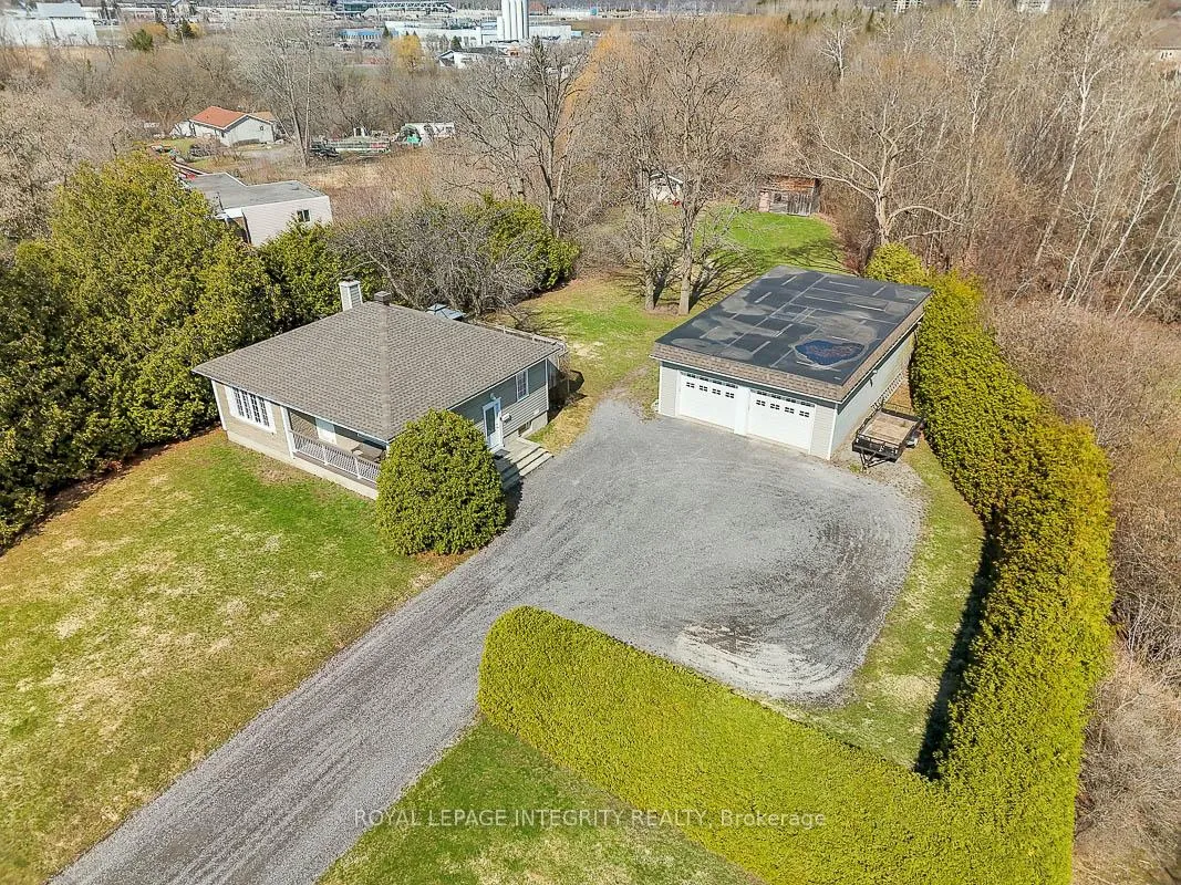 Photo 5 of 1099 Old Montreal Road, Ottawa, Camelot — HOMEH