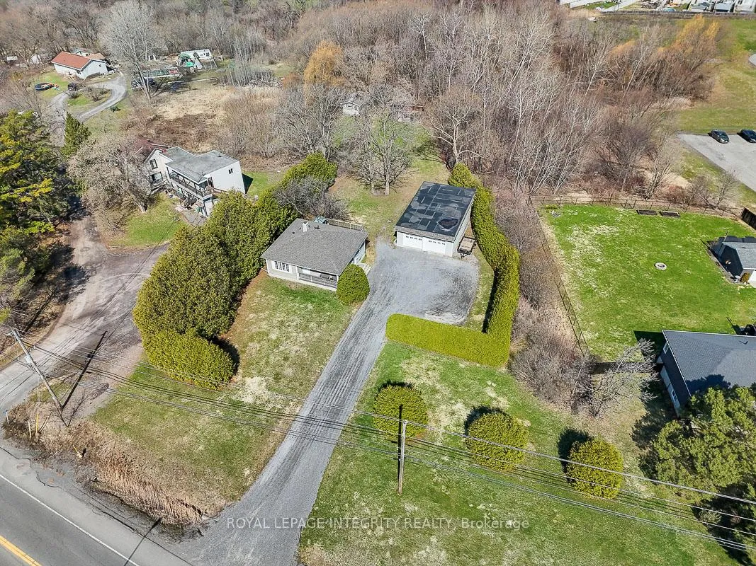 Photo 8 of 1099 Old Montreal Road, Ottawa, Camelot — HOMEH
