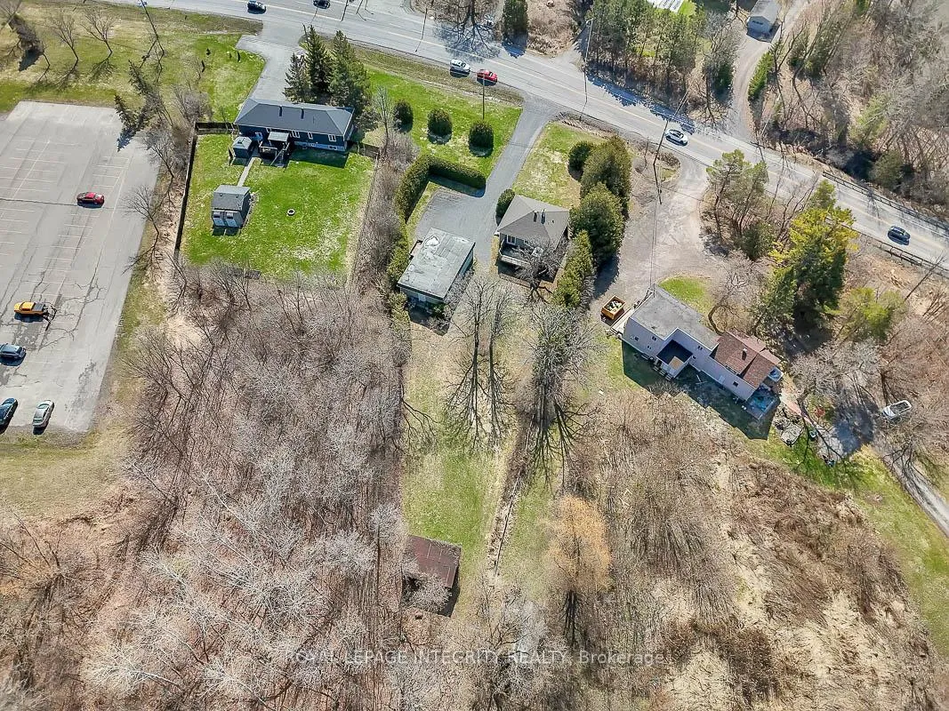 Photo 12 of 1099 Old Montreal Road, Ottawa, Camelot — HOMEH