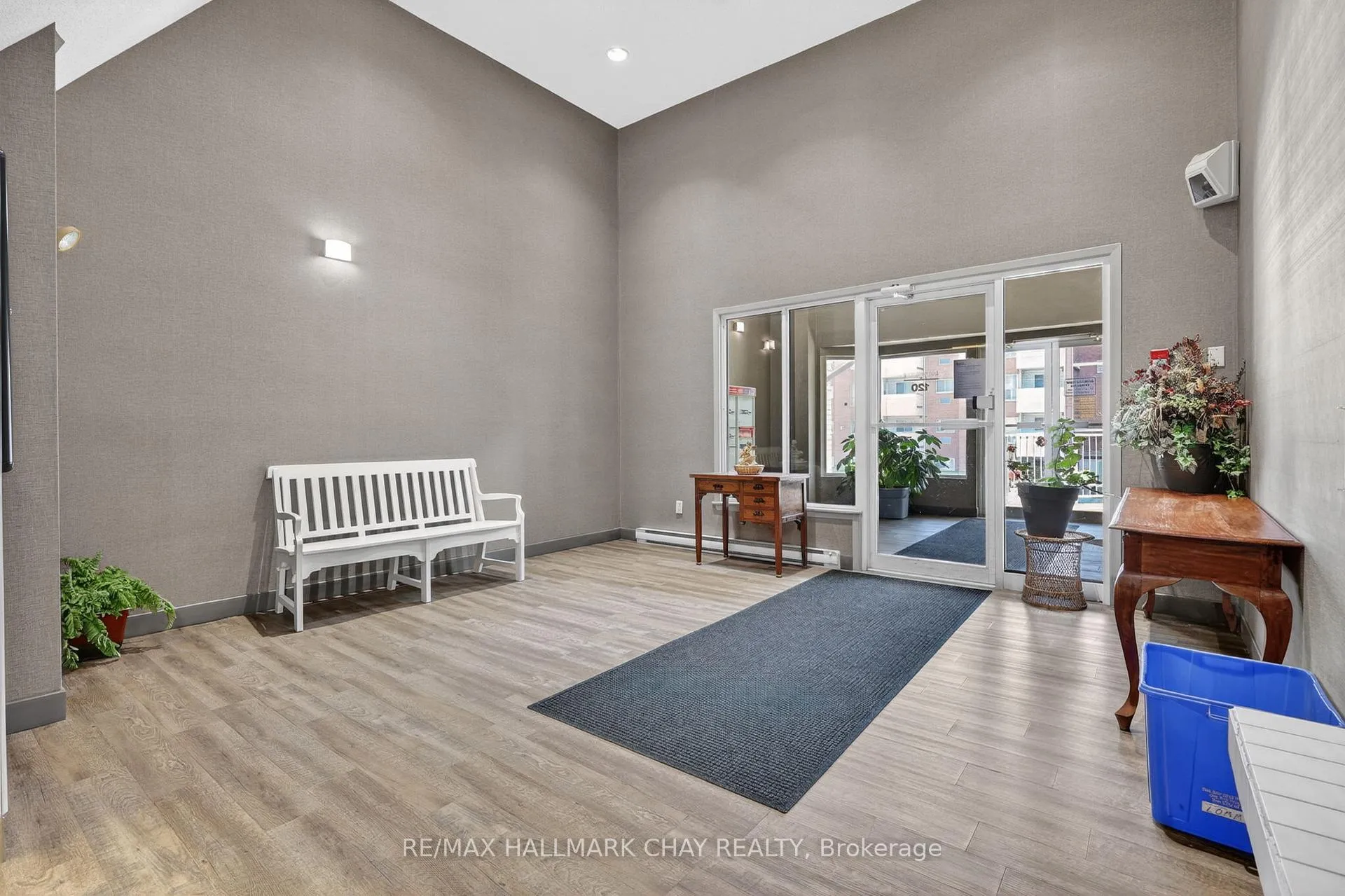 Photo 7 of Unit 304, 120 Bell Farm Road, Barrie, Alliance — HOMEH