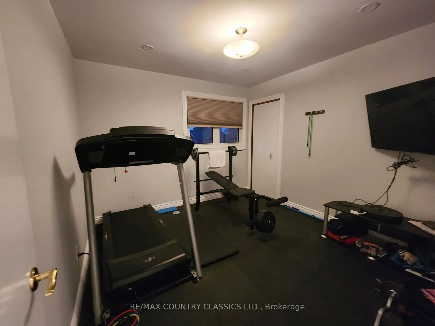 Photo 12 of 1210 Summit Drive, Peterborough, Otonabee Ward 1 — HOMEH