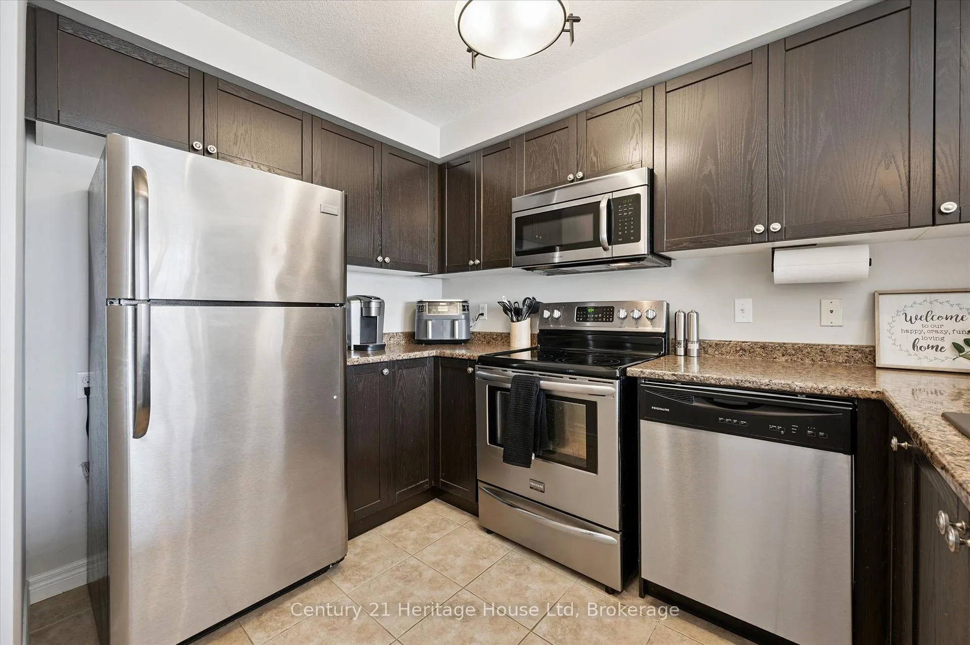Photo 19 of Unit B, 656 Woodlawn Road, Guelph, Victoria North — HOMEH