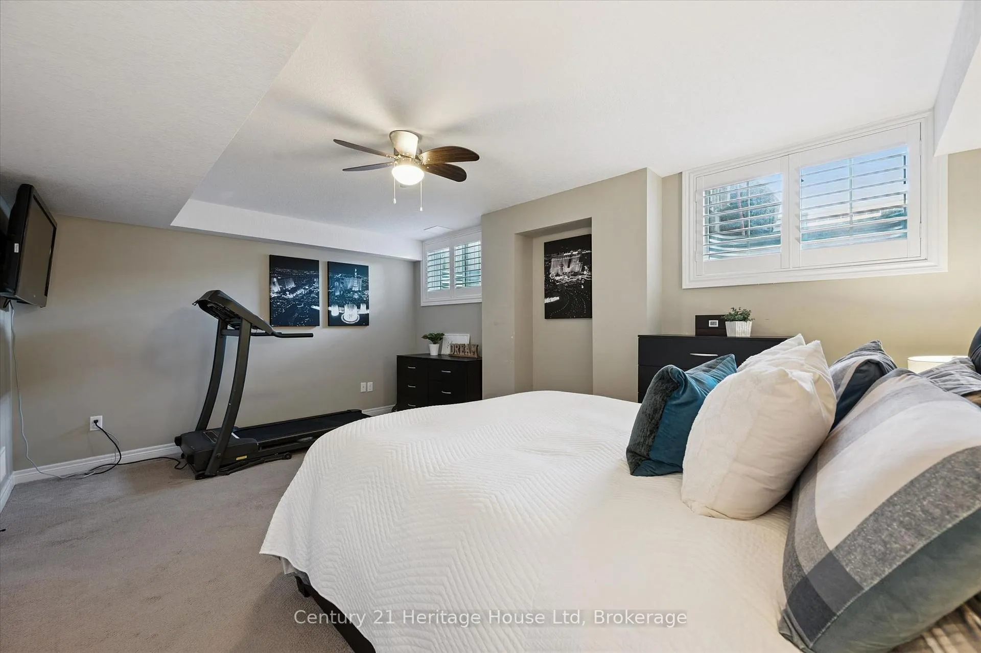 Photo 31 of Unit B, 656 Woodlawn Road, Guelph, Victoria North — HOMEH