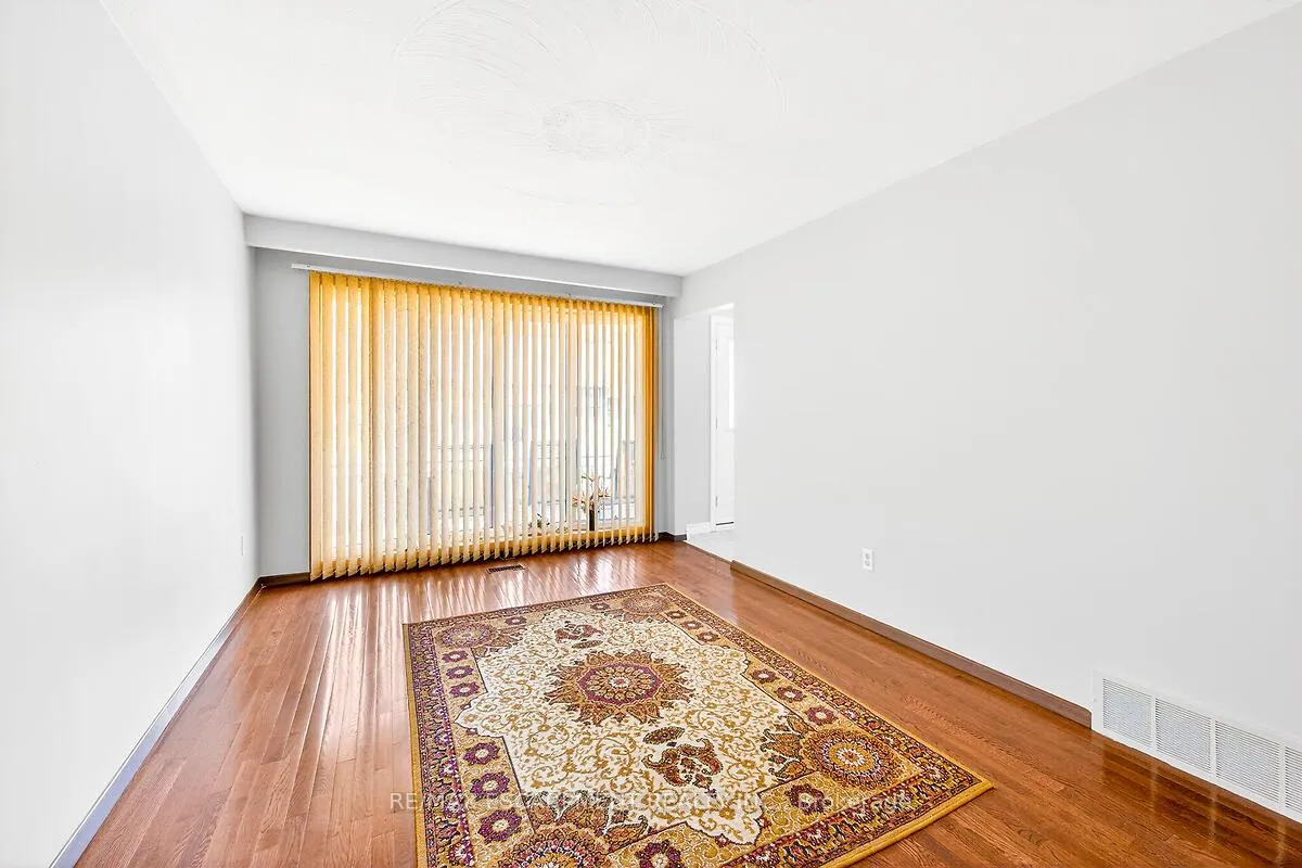Photo 7 of 35 Rangeview Court, Hamilton, Quinndale — HOMEH