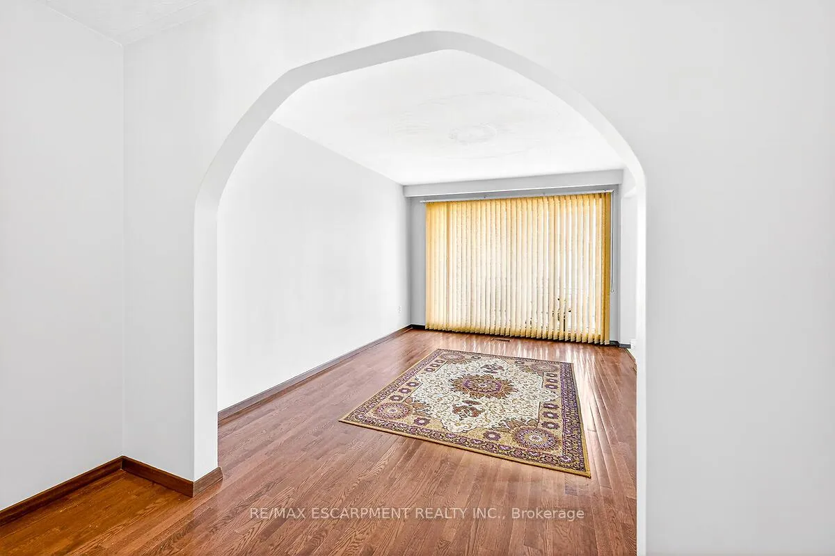 Photo 8 of 35 Rangeview Court, Hamilton, Quinndale — HOMEH